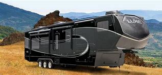 First Class Boat and RV Storage project photo