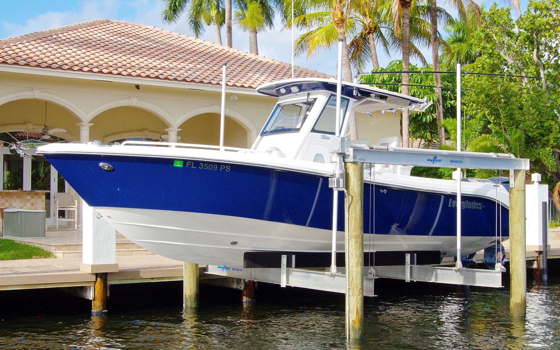 Neptune Boat Lifts project photo